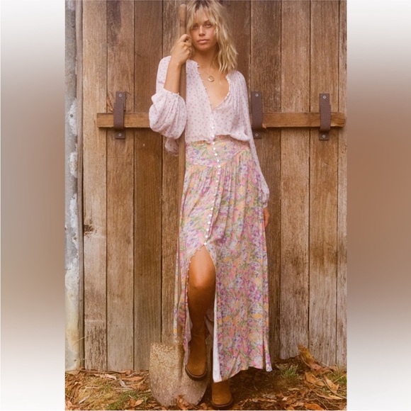 Spell & The Gypsy Ditsy Blouse - Picture 2 of 12